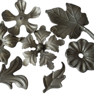 Fiori Decorativi Ornamentali <span class=keywords><strong>in</strong></span> <span class=keywords><strong>Ferro</strong></span> <span class=keywords><strong>Battuto</strong></span> Forgiato per Ringhiere e Recinzioni - Product Image 1