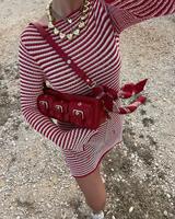 Nouvelle Robe Courte Tricotée Rayée Vintage Y2K pour Femme 2026 – Pull Slim à Manches Longues Élégant pour Vacances et Plage