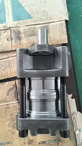 Bomba de Engranajes de Alta Presión Serie QT QT62-80F-BP-Z QT53-50F-A QT53-63 QT63-80 QT63-100 QT63-125 QT53-40 QT53-50 - Product Image 2