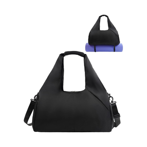 <span class=keywords><strong>Sac</strong></span> <span class=keywords><strong>de</strong></span> <span class=keywords><strong>sport</strong></span> pour <span class=keywords><strong>femme</strong></span> avec poche humide et sangle Fashion Weekender avec <span class=keywords><strong>compartiment</strong></span> à chaussures - Product Image 1