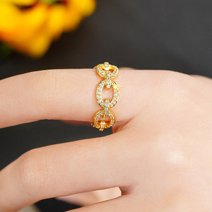 Anello Geometrico a Maglie Rotonde per Donne, Gioiello da Dito Trendy e Alla Moda - Product Image 2