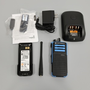 Radio Bidireccional Digital Intrínsecamente Segura Motorola DP4401EX ATEX Original para la Industria de Petróleo, Gas y Petroquímicos - Product Image 2