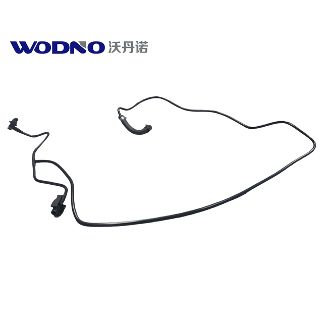 OE 31686794 New WODANNUO High Quality Water Hose Cooling System Radiator Coolant Tank Water Pipe for volvo V40