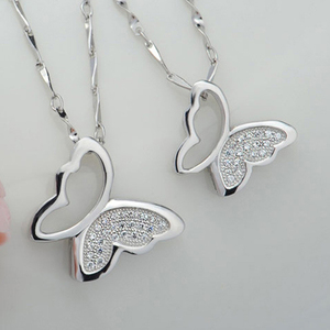 Collana regalo da donna e da ragazza con zirconi generali mezzo vuoto a farfalla in argento - Product Image 3