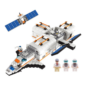 Nuovo Arrivo: Set di Costruzioni Stazione Spaziale da 732 Pezzi, Blocchi da Costruzione Guerre Stellari - Product Image 2