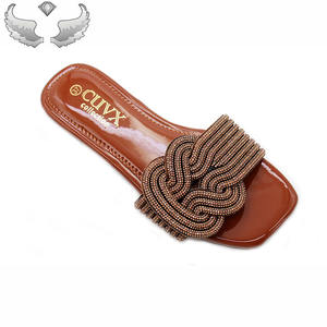 Vente en Gros : <span class=keywords><strong>Sandales</strong></span> Plates Durables à Strass pour Femmes – Légères, Vente Directe Usine - Product Image 2