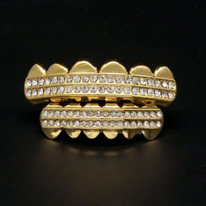Duyizhao Hip Hop Diamant Croc Dents Grillz Hommes Glacé Véritable Plaqué Or hip-hop Grill Rappeur Bijoux de Mode All Hallow's Day - Product Image 4