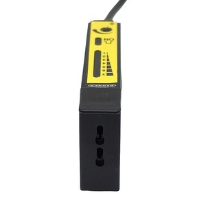 Sensor de Fibra Óptica Banner D12SP6FPQ 33713, PNP, 10-30VDC, 4 Pines M8 Macho, Usado - Product Image 5