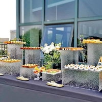 Présentoirs de Buffet Table Cube en Mélaminé et Verre, Grands Étagères pour Aliments en Acrylique Rouge, Or, Noir, Blanc