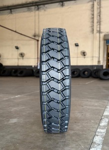 Neumático Radial Sin Cámara para Camiones Ligeros y Autobuses, Marca Personalizada, 295/75R22.5-16PR, Patrón para Todas las Posiciones, Estándar Estadounidense, para Reemplazo/Reparación - Product Image 3