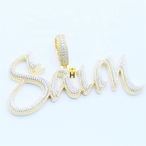 Colgante de Letras del Alfabeto Inglés Personalizado de Hip Hop, Joyería de Rapero, Chapado en Oro, con Piedras de Circonita Cúbica, Colgante de Letra con Incrustaciones de Piedras - Product Image 2