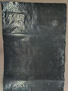 Sous-couche de toiture synthétique tissée en PP HDPE à haute résistance au glissement avec résistance à l'eau, aux UV et à la moisissure pour une utilisation en extérieur - Product Image 2