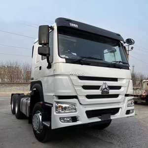 Tracteur Camion SINOTRUK HOWO Semi Remorque Transport Tracteurs Têtes Camion Tracteur 6x4 380hp 400hp