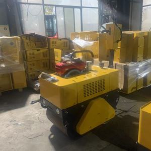 China Hot Sale <b>Mini</b> Walk Behind Double Drum Vibratory Roller Handheld Compactor for Narrow Road Sidewalk Compaction - Product Image 6