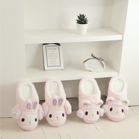 Personnages personnalisés poupée en peluche peluche Kawaii mouton rose lapin ours chaud écologique unisexe pantoufles d'hiver