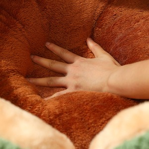 Cactus Petal Petal <b>Nest</b> Winter Thickened Warm Cat <b>Nest</b> Sleeping Soft Dog <b>Nest</b> Dog Cushion Cross Border Wholesale - Product Image 2