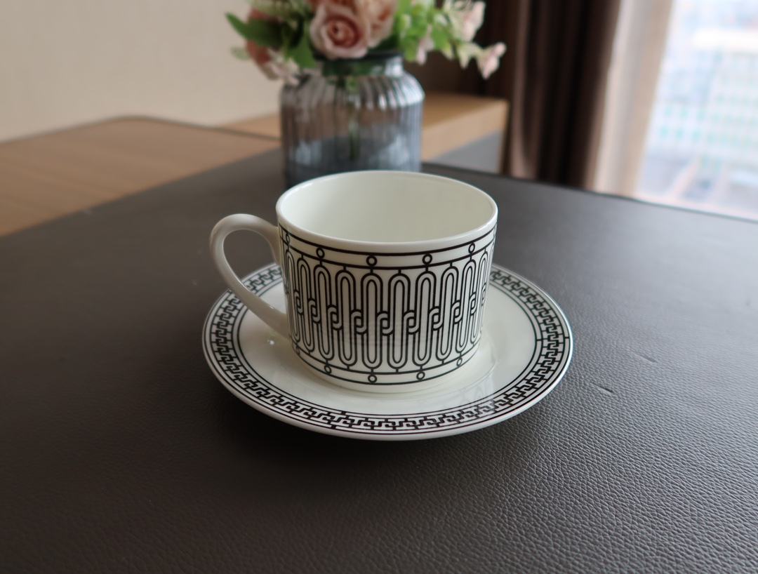 cup and saucer