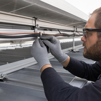 Support de montage de panneau solaire, kit de pieds inclinables en aluminium réglables pour l'installation sur toit métallique et au sol