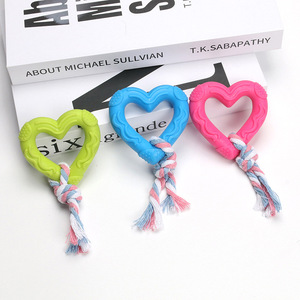 Jouets à mâcher pour animaux de compagnie, jouet pour chien en forme de cœur en TPR, jouet à mâcher durable pour petits chiens - Product Image 1