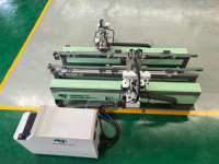 Maquinaria CNC Inteligente de Alta Eficiencia para el Procesamiento de Puertas, Máquina Integrada de Perforación y Fresado para Orificios de Cierres y Bisagras