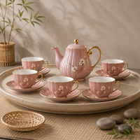 Service à thé en céramique délicat de 13 pièces, motif fleurs roses, avec bordure dorée, théière en porcelaine, 6 tasses et soucoupes, OEM pour salon de thé