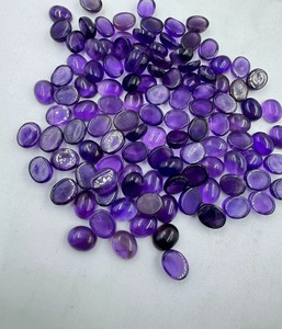 Cabujón de amatista morada pulida de la mejor calidad, piedra suelta de primera calidad para la fabricación de joyas y diseñadores, en venta. - Product Image 5