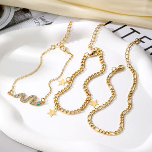 KISSWIFE Bracelets de <span class=keywords><strong>cheville</strong></span> d'été bohème en forme de serpent pour femmes Bracelets de <span class=keywords><strong>cheville</strong></span> multicouches Pieds nus sur jambe Chaîne Bijoux Cadeau - Product Image 5