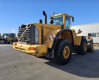 Chargeuse sur pneus Volvo L150E d'occasion en bon état, prix avantageux, chargeuses frontales Volvo 120 150 180 220 d'occasion à vendre en stock