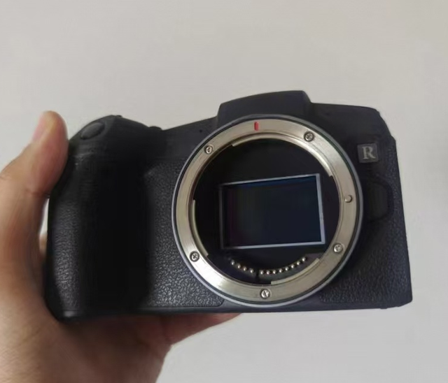 Used RF Mount Camera Canonns RP 4K 25fps Video Recording Camera SLR-style Mirrorless RP Camera