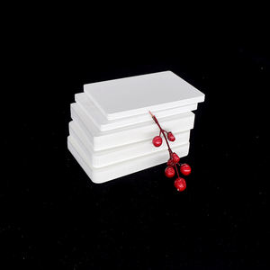 Paneles de encofrado de PVC de 18mm modernos Construcción de plástico verde con madera contrachapada y material de PP para tablero de construcción de hormigón - Product Image 2