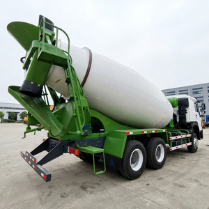 Camion malaxeur à béton CNHTC SINOTRUK HOWO d'occasion – Prix compétitif, grande capacité, malaxeur fiable pour le marché international - Product Image 1