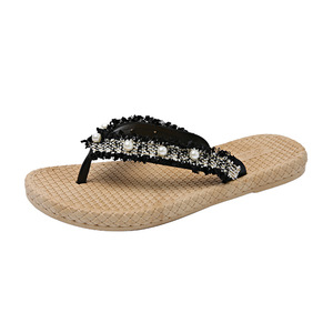 Sandales de plage à entre-doigts pour femmes, motif floral, semelle plate antidérapante et résistante à l'usure, idéales pour l'été et l'extérieur - Product Image 5
