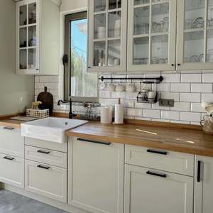 Gabinetes de Cocina Modulares Modernos con Acabado Lacado, MDF Laminado, Resina, Fregadero de Mármol Artificial, Incluye Grifo, Cajón, Cesta y Pared - Product Image 4