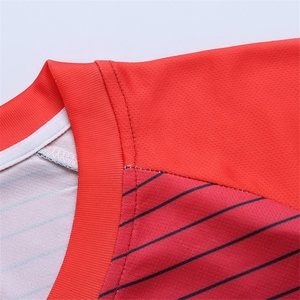 Maillot de football personnalisé à sublimation unique, en promotion, pour équipe, à prix abordable - Product Image 6
