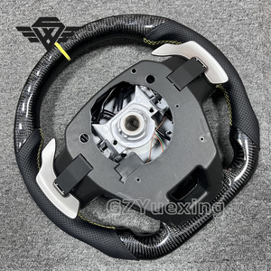 Superventas para Toyota Land Cruiser Prado LC300 LC200 LC70 FJ70 volante fibra <span class=keywords><strong>de</strong></span> carbono costura amarilla con paletas <span class=keywords><strong>de</strong></span> cambio - Product Image 5