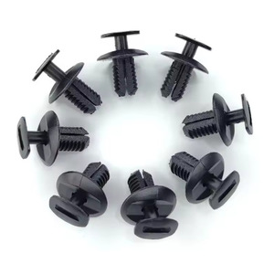 Rivets d'expansion pour fixation de garniture de porte arrière Mercedes Sprinter W906, trou de 9 mm, pour remplacement et réparation - Product Image 1