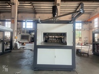 Machine de thermoformage pour gobelets à gelée, gobelets à gâteaux, gobelets à dessert