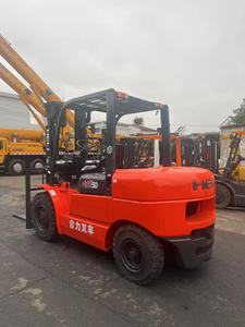 He-li CPCD50 <b>Forklift</b>, Rated 5 Ton Lifting Capacity, 3m Two-stage Standard Mast, Side Shifter Optional - Product Image 3