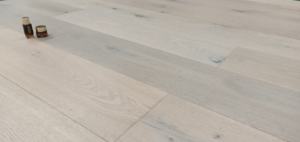 Planches <span class=keywords><strong>de</strong></span> chêne rustique Euro Oak Jaenmaken, 9,5 pouces <span class=keywords><strong>de</strong></span> large, 3/4 pouce d'épaisseur, parquet en chêne minimaliste, style ferme, supermarché, villa traditionnelle - Product Image 5