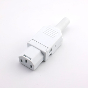 IEC C13 C14 Anschlussblock Schnellverbindungs-Stromadapter 10A Stecker Buchse Nylon Messing Fixierbare Wiederverdrahtbare Steckdose - Product Image 2