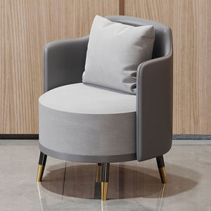 Cadeiras Douradas de Luxo com Apoio Lateral Estilo Nórdico para Hotel e Escritório Poltrona Moderna de Metal e Couro para Sala de Estar Sofás de Destaque - Product Image 2