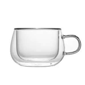 Tazza da birra riutilizzabile semplice e trasparente ad alto contenuto di borosilicato tazza da tè in vetro a doppia parete con cucchiaio piattino