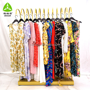 Fardos de Ropa Usada de 45 kg, Ropa de <span class=keywords><strong>Marca</strong></span> Usada, Vestidos Usados, Fardos Gracer - Product Image 4