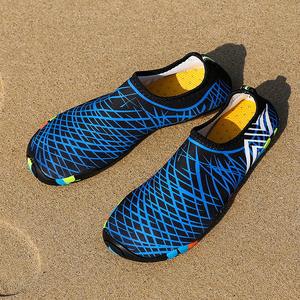 Chaussures aquatiques de surf et de natation, chaussures de plage pieds nus, respirantes, douces et confortables, unisexes - Product Image 3