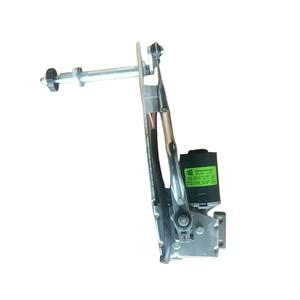 Moteur d'essuie-glace et dispositif de transmission 37B1339 pour pelle mécanique et chargeuse sur pneus – Pièces de rechange directes pour engins de construction - Product Image 1