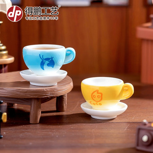 Taza de Café en Miniatura de Resina, Decoración Artesanal para Escritorio y Hogar - Product Image 3