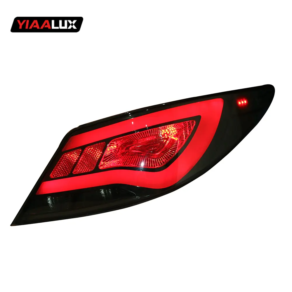 Montaje de lámpara de marcha trasera Led de coche para Hyundai Verna 2010-2013 reemplazo de luz trasera de parada LED