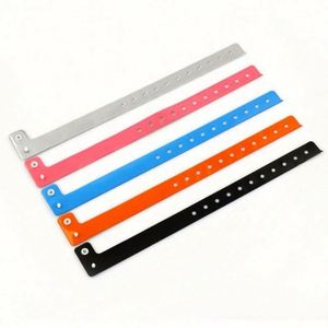 Pulsera Deportiva de Lujo Personalizada con Monedas, Ajustable, de Tela Suave, al por Mayor - Product Image 5