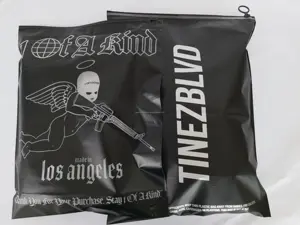 مخصص أسود سستة حقيبة إيفا البلاستيك الطفل حقيبة ملابس مع شعار