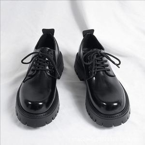 Chaussures habillées noires de luxe pour hommes, grande taille, collection Printemps 2025, à lacets, plateforme, personnalisables, avec sacs assortis - Product Image 4